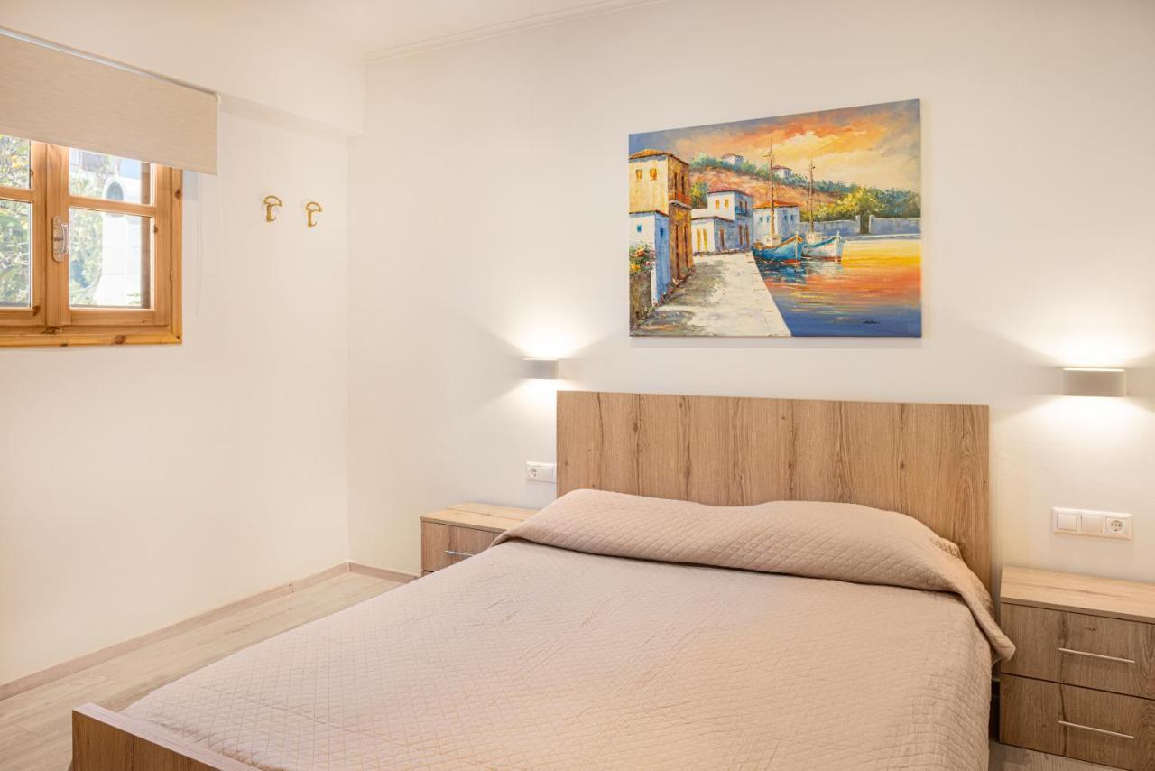 Holiday home Fiera Luxury Apartments. Kokkari